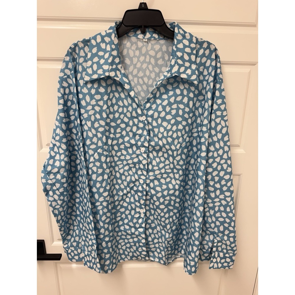 Unbranded Women Turquoise White Abstract Button Front Blouse Top Plus 4XL